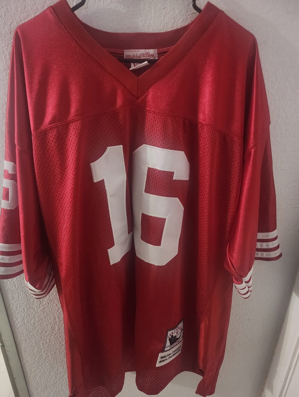Mitchell & Ness San Francisco 49ers Joe Montana 1990 Throwback Jersey
